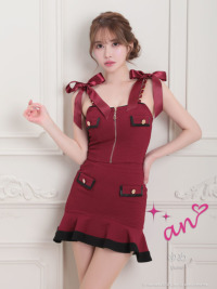 Burgundy�~Black